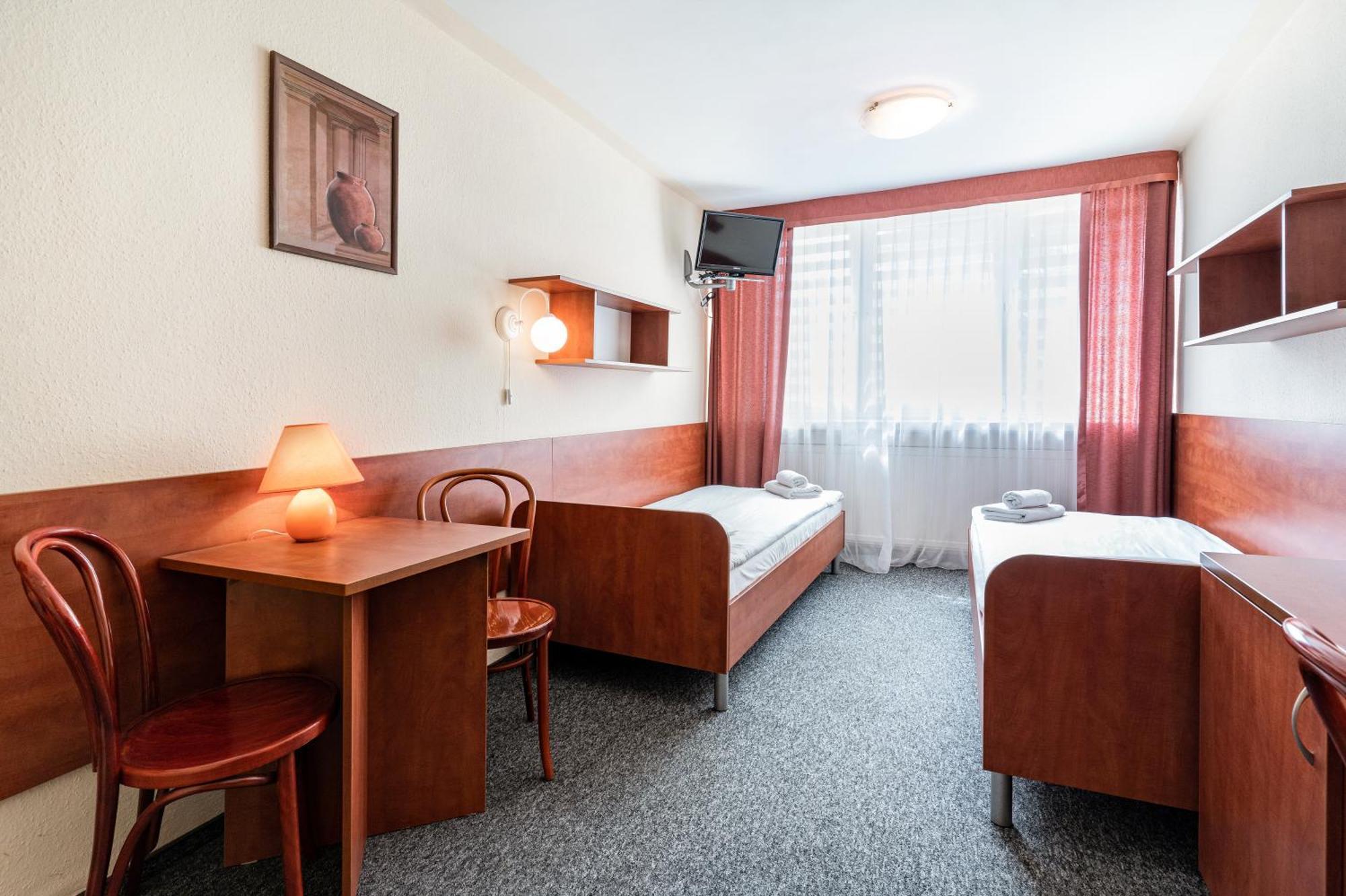 Hotel Alf Cracovia Exterior foto